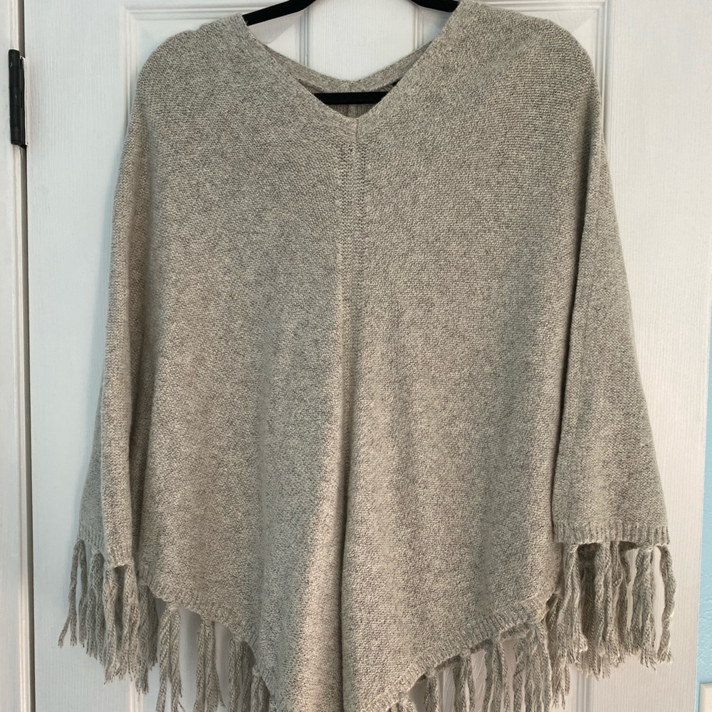Banana Republic Cream Sweater XS/S